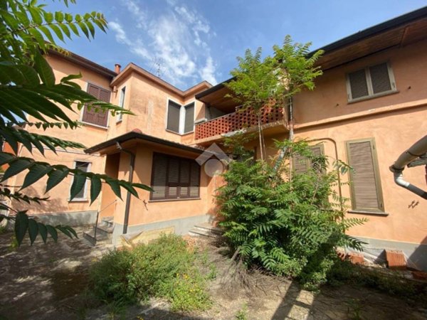 casa indipendente in vendita a Rho