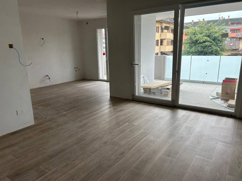 appartamento in vendita a Rho in zona Lucernate