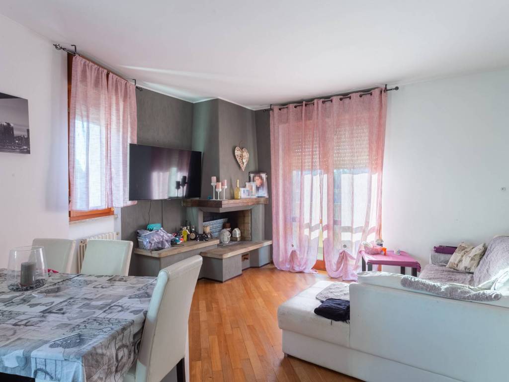 appartamento in vendita a Rho