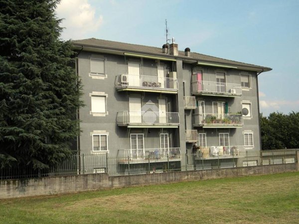 appartamento in vendita a Rho in zona Terrazzano