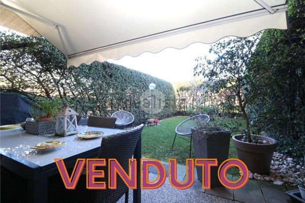 casa indipendente in vendita a Rho