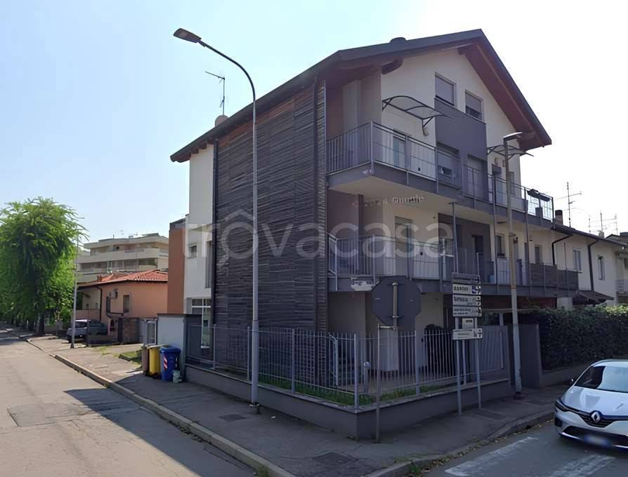 appartamento in vendita a Rho