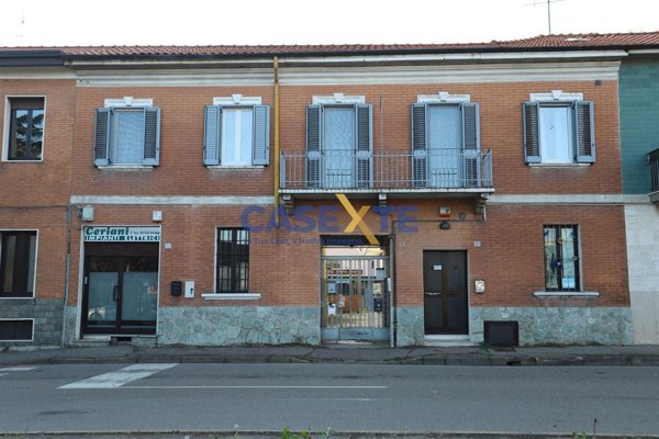 appartamento in vendita a Rho in zona Passirana