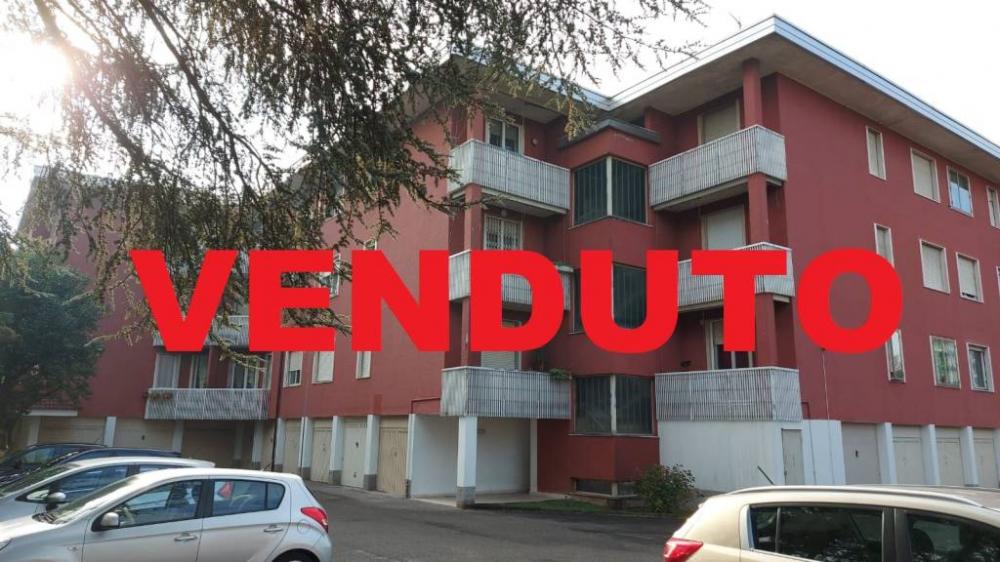 appartamento in vendita a Rho in zona Passirana