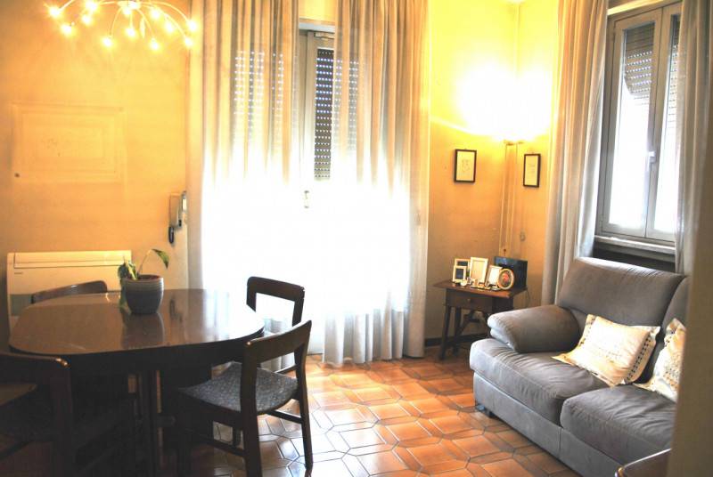 casa indipendente in vendita a Rho in zona Castellazzo