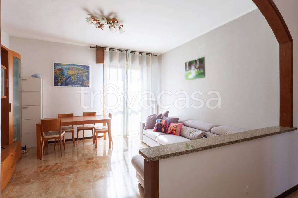 appartamento in vendita a Rho