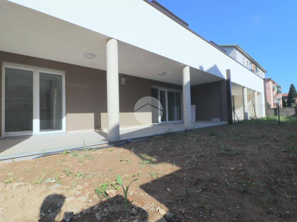 casa indipendente in vendita a Rho