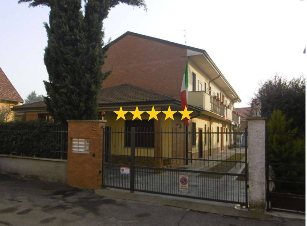 appartamento in vendita a Rho in zona Passirana