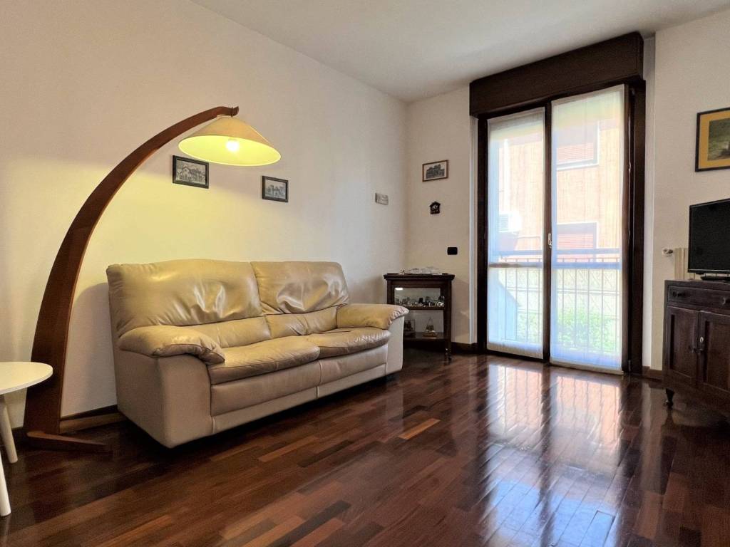 casa indipendente in vendita a Rho