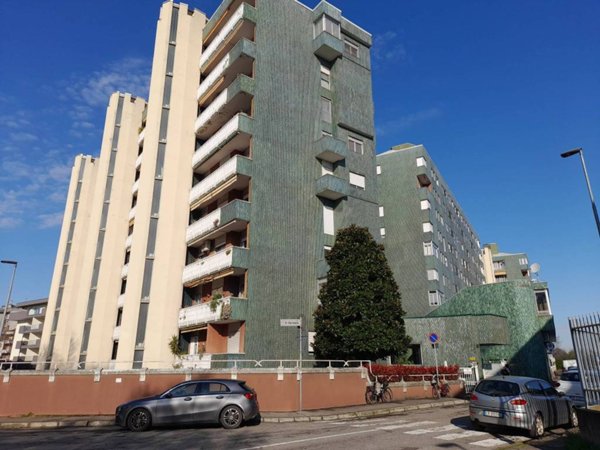appartamento in vendita a Rho