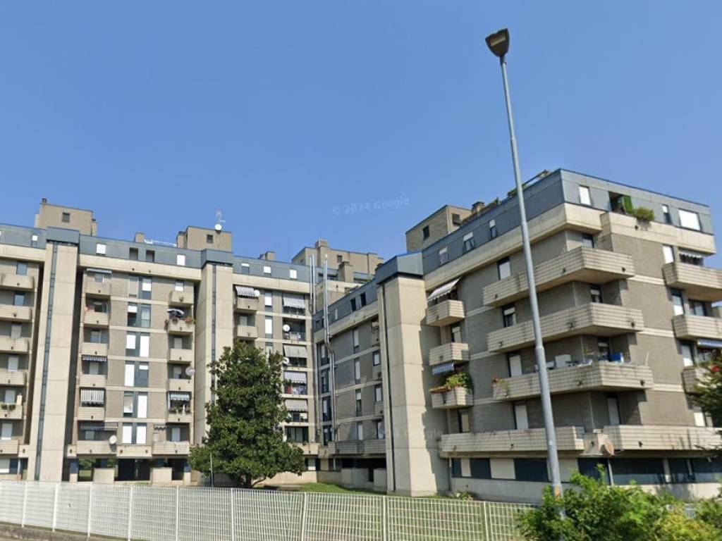 appartamento in vendita a Rho in zona Castellazzo