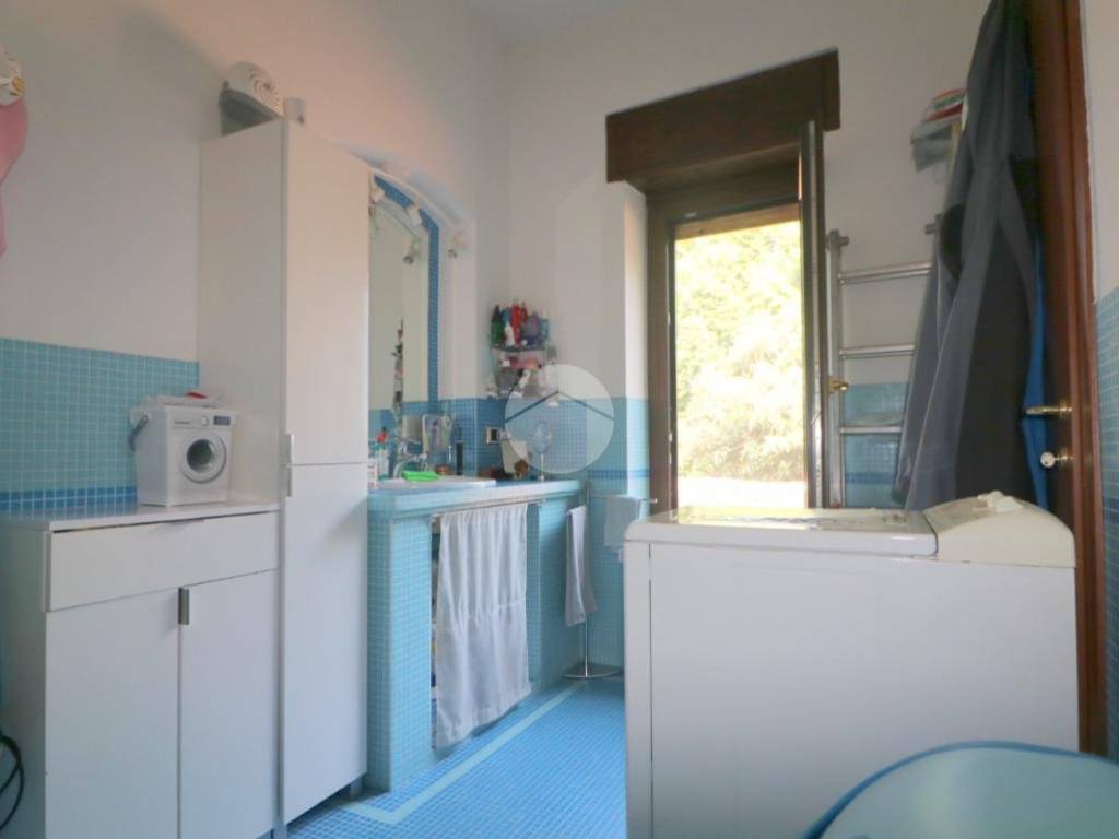 casa indipendente in vendita a Rho in zona Castellazzo
