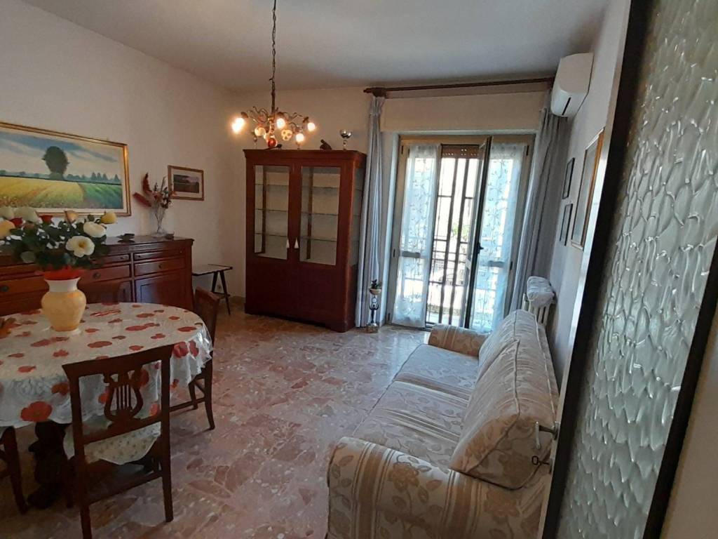 appartamento in vendita a Rho