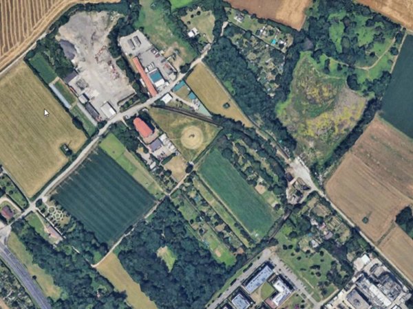 intera palazzina in vendita a Rho in zona Passirana