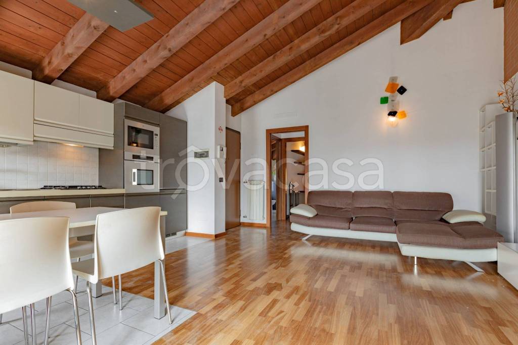 appartamento in vendita a Rho