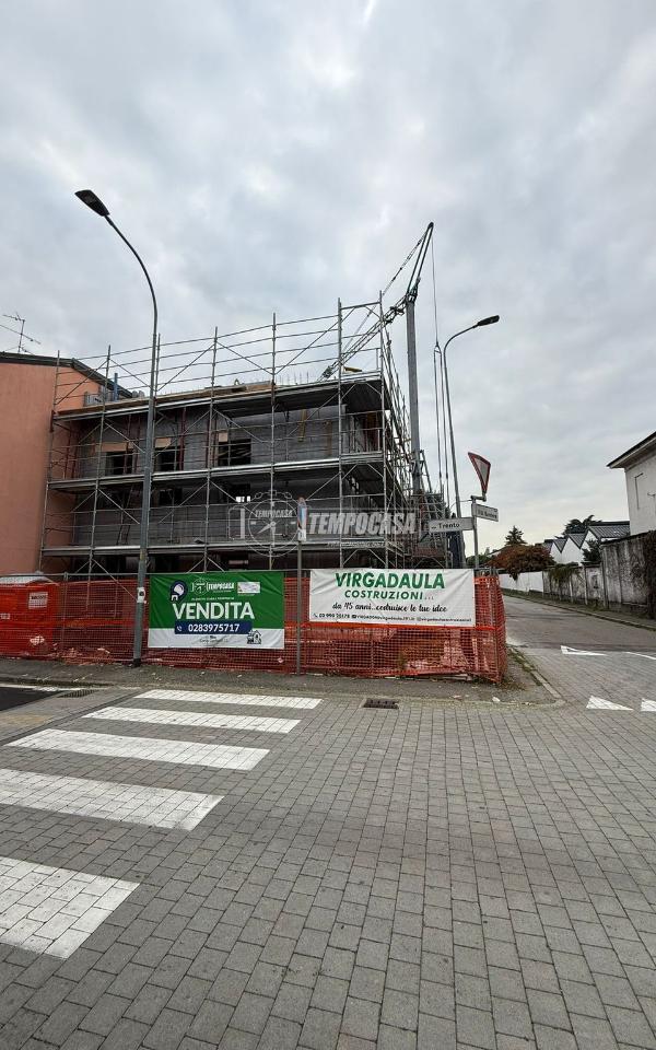 casa indipendente in vendita a Rho