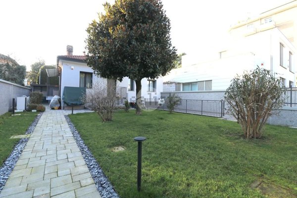 appartamento in vendita a Rho