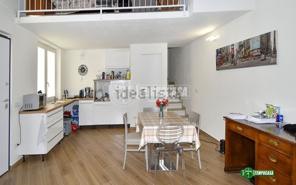 casa indipendente in vendita a Rho