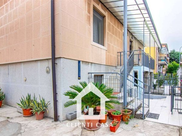 casa indipendente in vendita a Rho in zona Ghisolfa