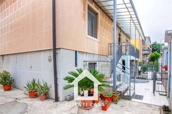 casa indipendente in vendita a Rho
