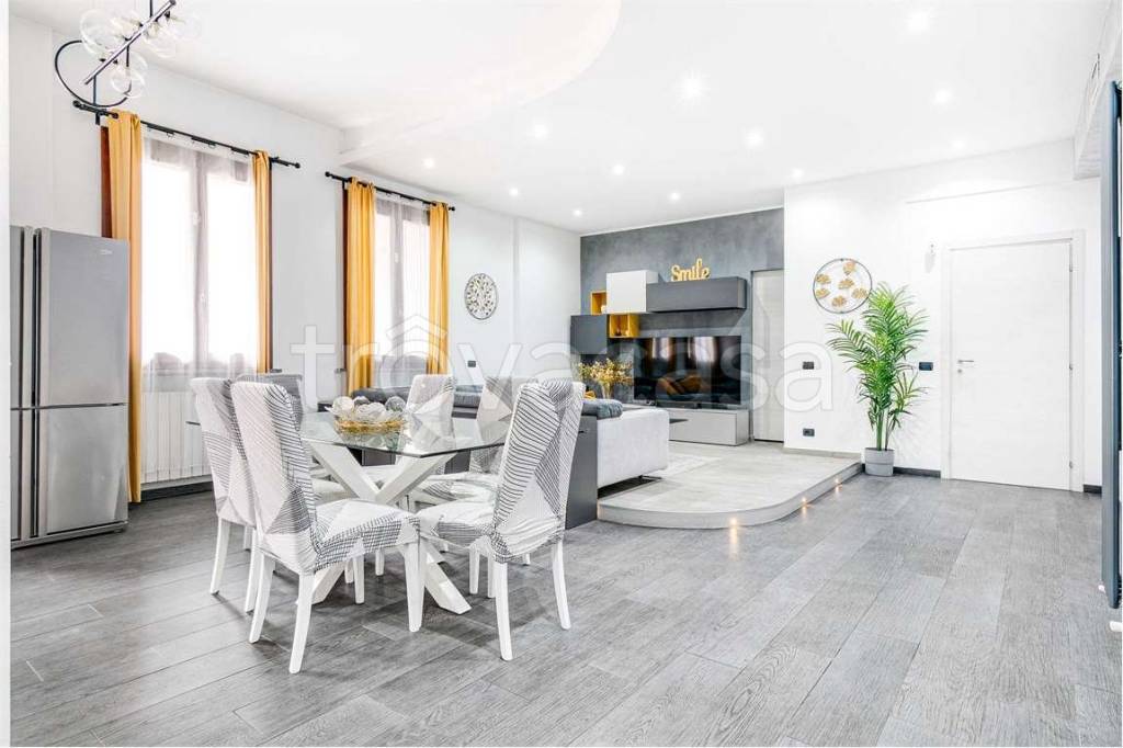 appartamento in vendita a Rho