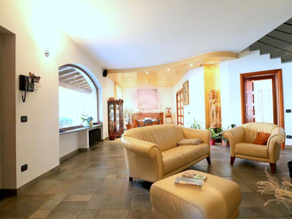 casa indipendente in vendita a Rho