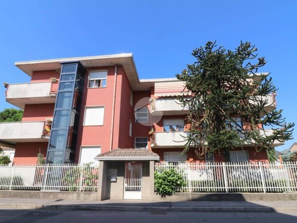 appartamento in vendita a Rho