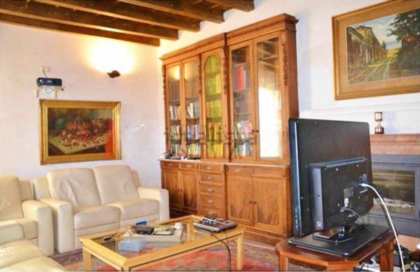 casa indipendente in vendita a Rho