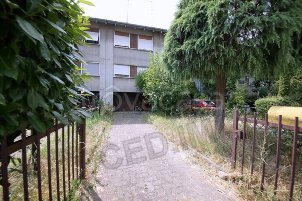 casa indipendente in vendita a Rho