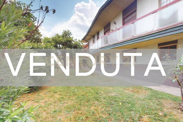 casa indipendente in vendita a Rho