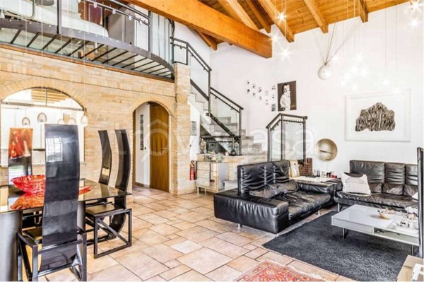 casa indipendente in vendita a Rho