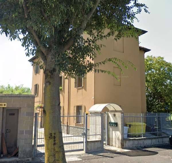 appartamento in vendita a Rho in zona Lucernate