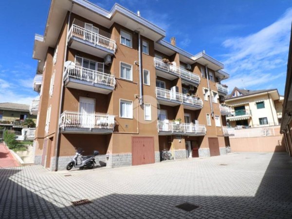 appartamento in vendita a Rho