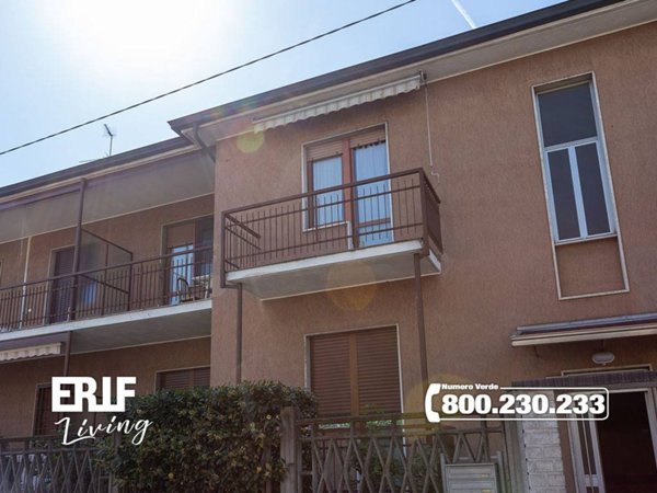 appartamento in vendita a Rho in zona Terrazzano