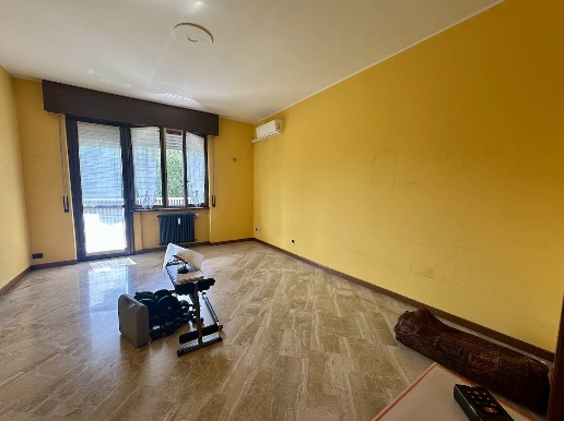 appartamento in vendita a Rho in zona Mazzo