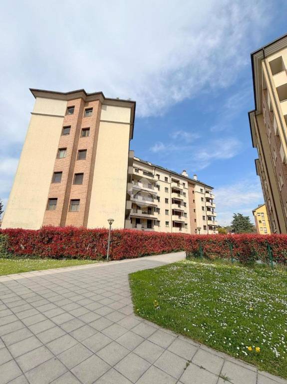 appartamento in vendita a Rho