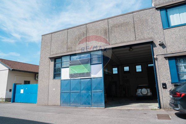 ufficio in vendita a Rho in zona Mazzo