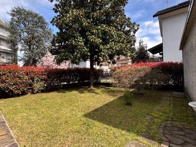 casa indipendente in vendita a Rho