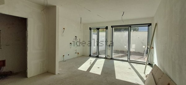 casa indipendente in vendita a Rho