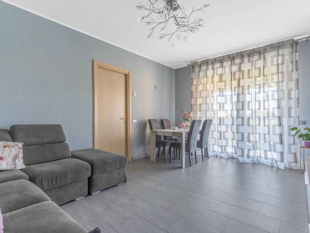 appartamento in vendita a Rho