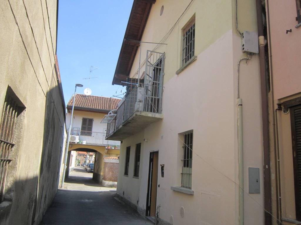 casa indipendente in vendita a Rho