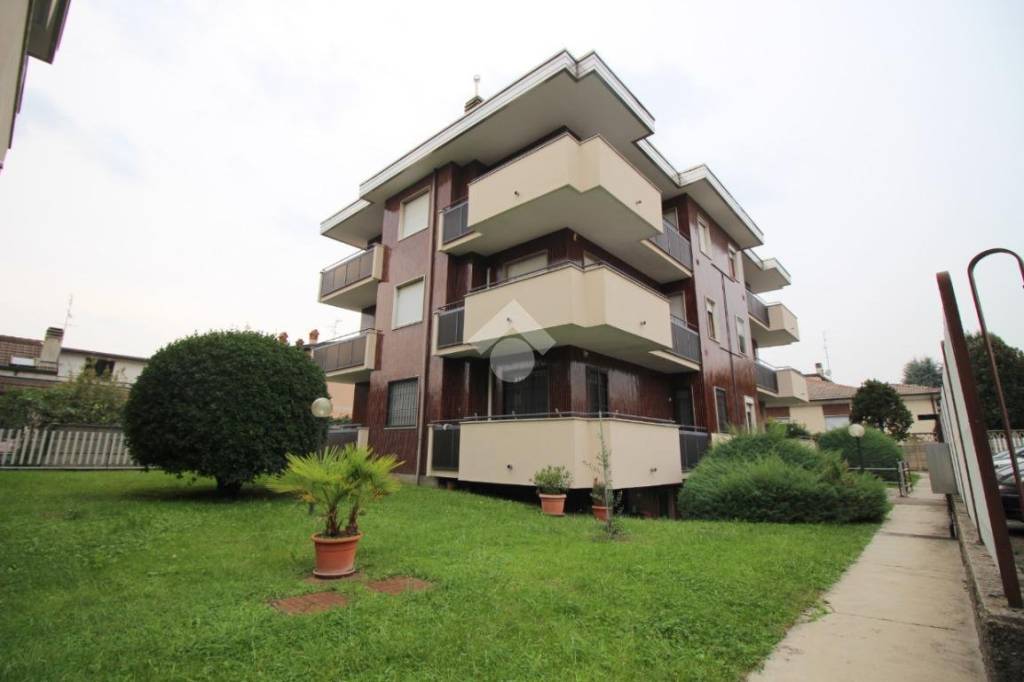 appartamento in vendita a Rho