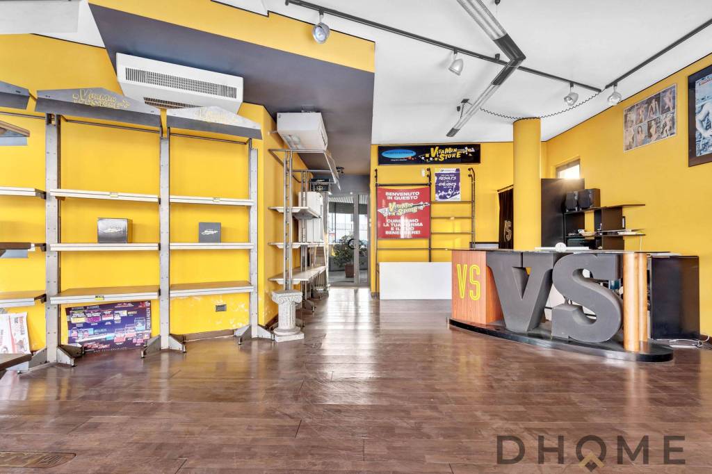 negozio in vendita a Rho