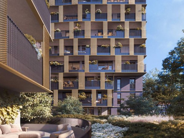 appartamento in vendita a Rho in zona Lucernate