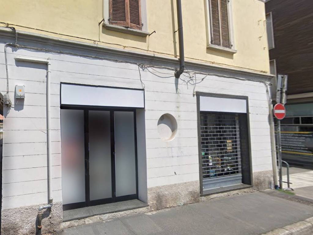 negozio in vendita a Rho