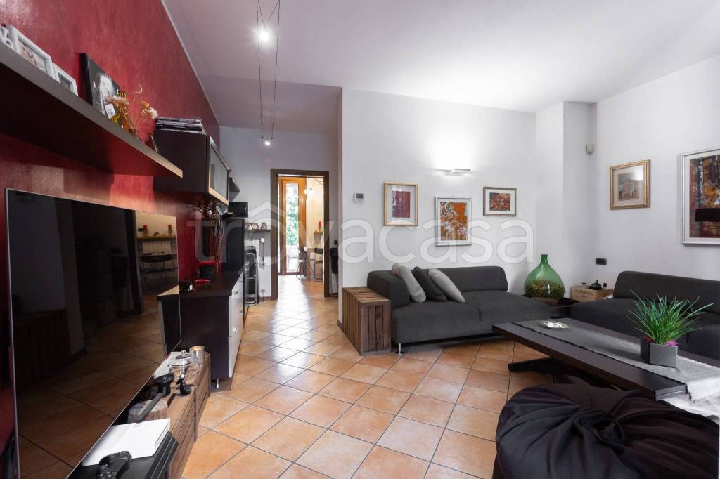 casa indipendente in vendita a Rho