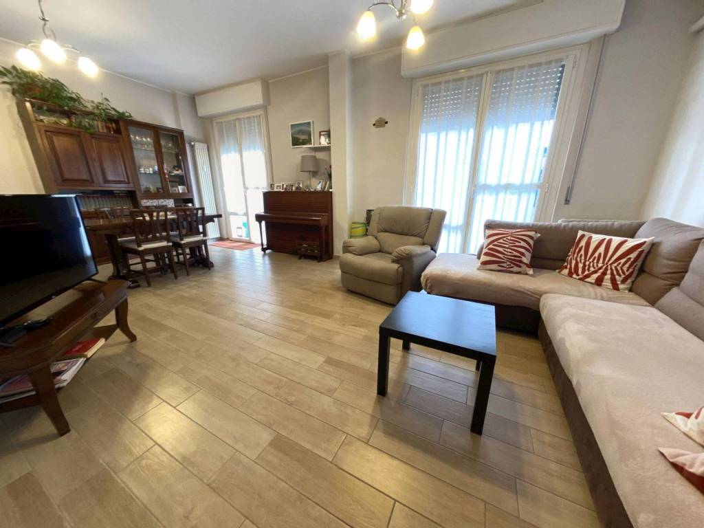 appartamento in vendita a Rho