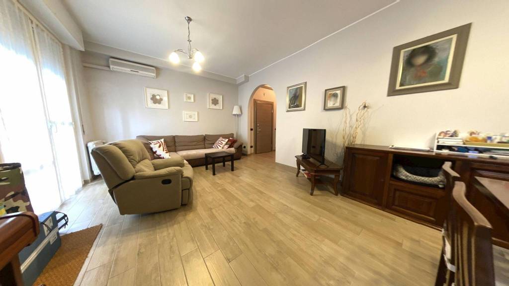 appartamento in vendita a Rho