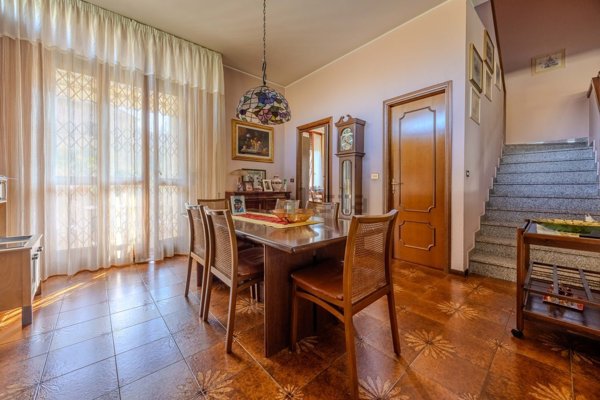 casa indipendente in vendita a Rho