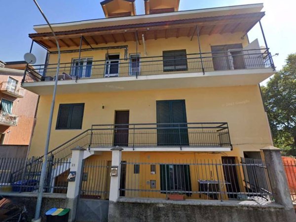 appartamento in vendita a Rho in zona Ghisolfa